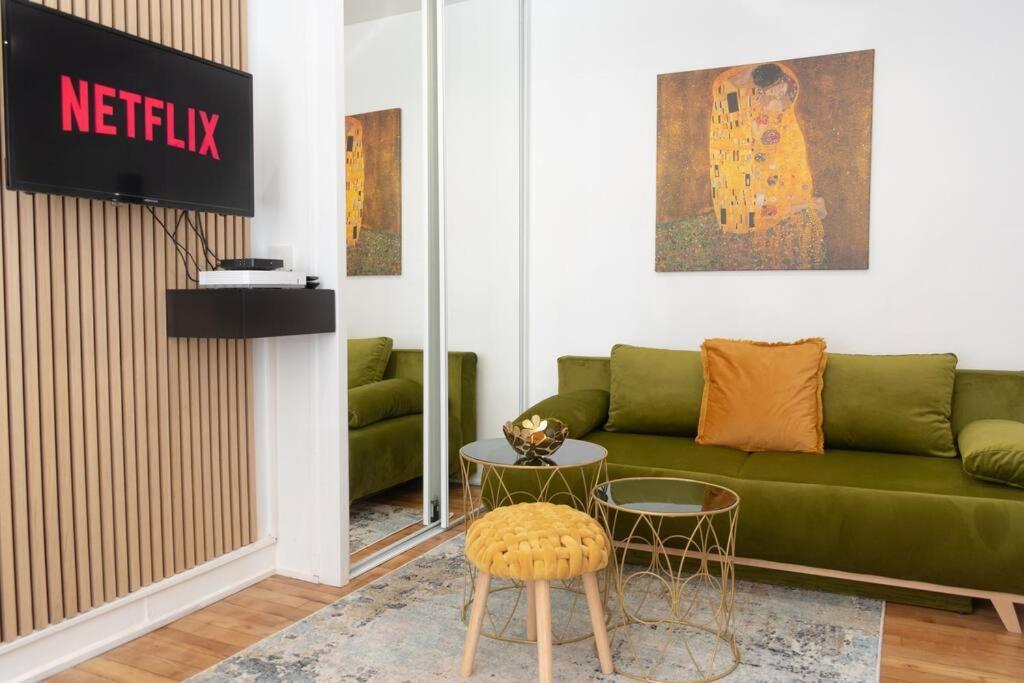 Parisian & Chic Appartement -15 Min From Paris Center Ivry-sur-Seine Esterno foto