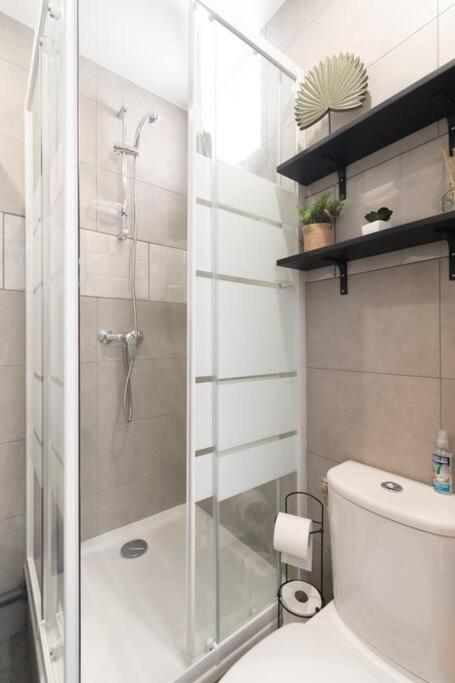 Parisian & Chic Appartement -15 Min From Paris Center Ivry-sur-Seine Esterno foto