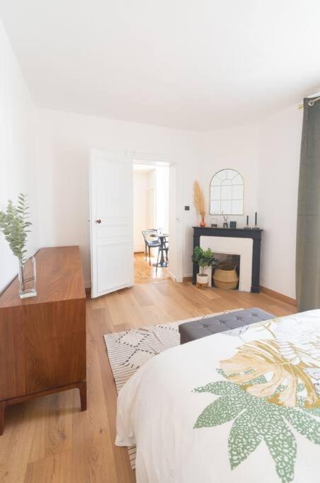 Parisian & Chic Appartement -15 Min From Paris Center Ivry-sur-Seine Esterno foto