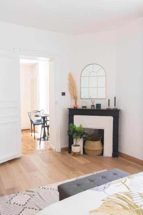 Parisian & Chic Appartement -15 Min From Paris Center Ivry-sur-Seine Esterno foto